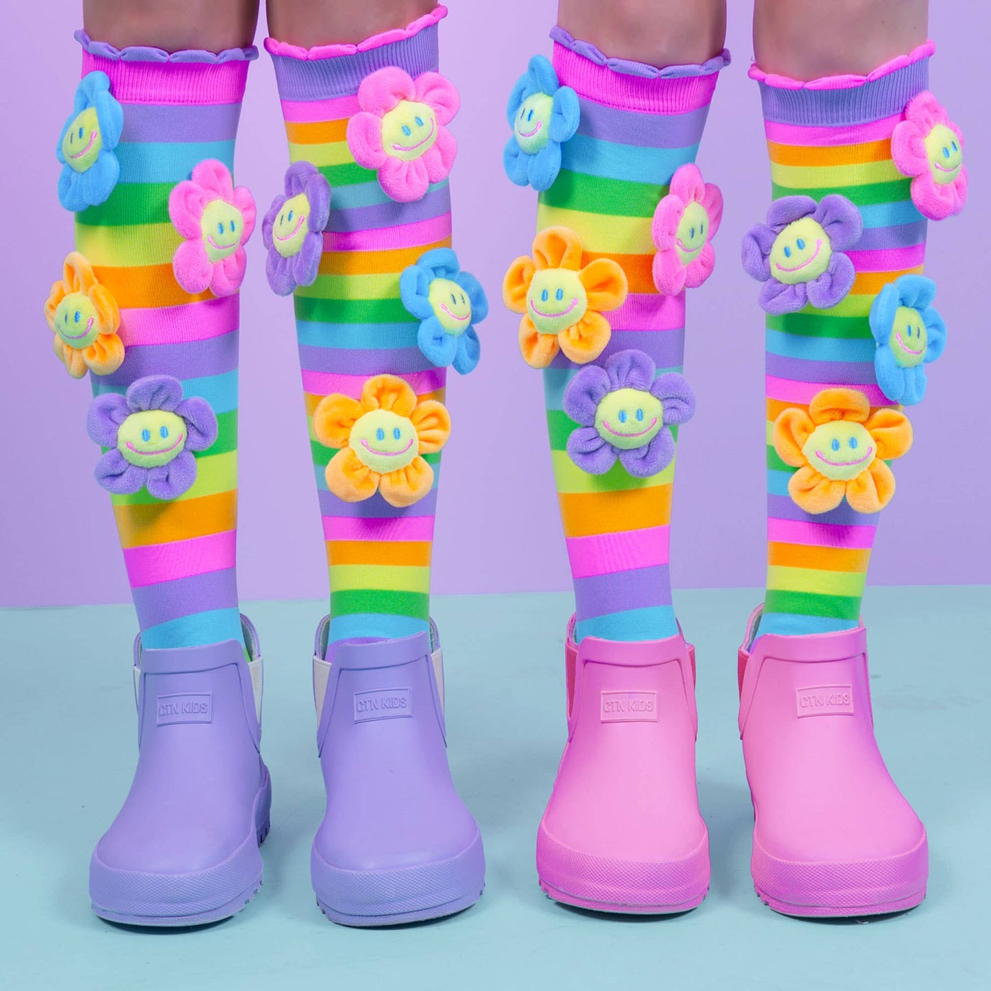 OOPSIE DAISY SOCKS: Kids & Adults Age 6 - 99